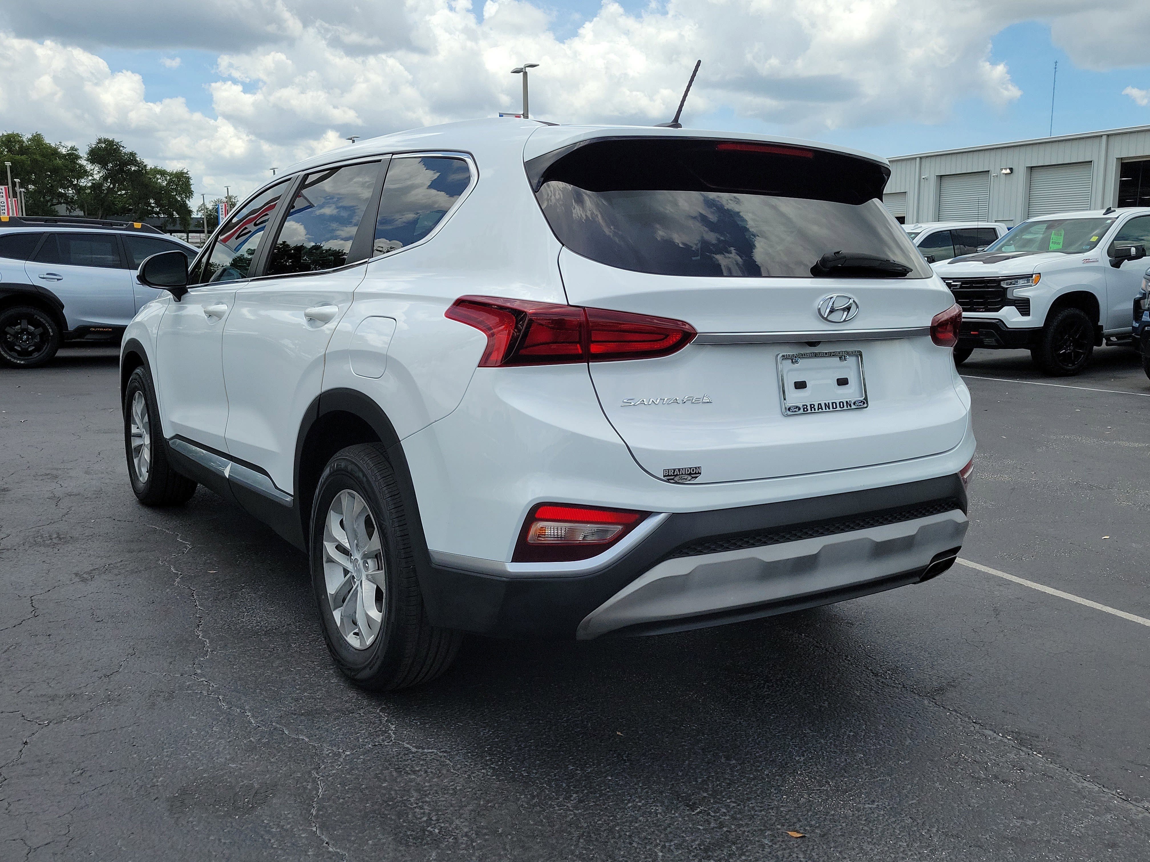 Used 2020 Hyundai Santa Fe SE FWD image 7