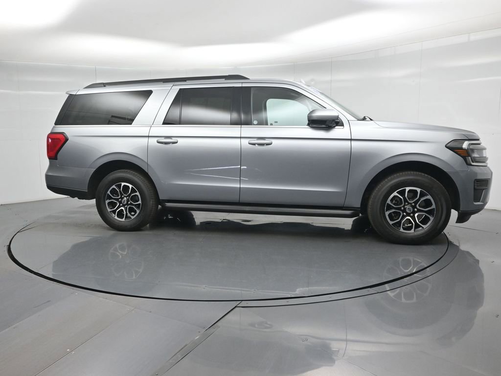 Certified 2024 Ford Expedition Max XLT image 12