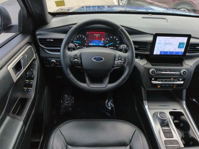 Certified 2020 Ford Explorer XLT w/ Equipment Group 202A RWD image 16