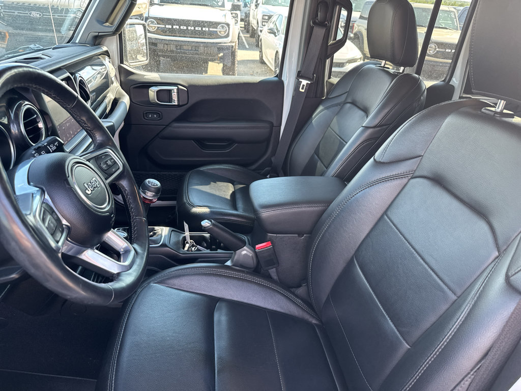 Used 2021 Jeep Wrangler Unlimited Sahara AWD/4WD image 11