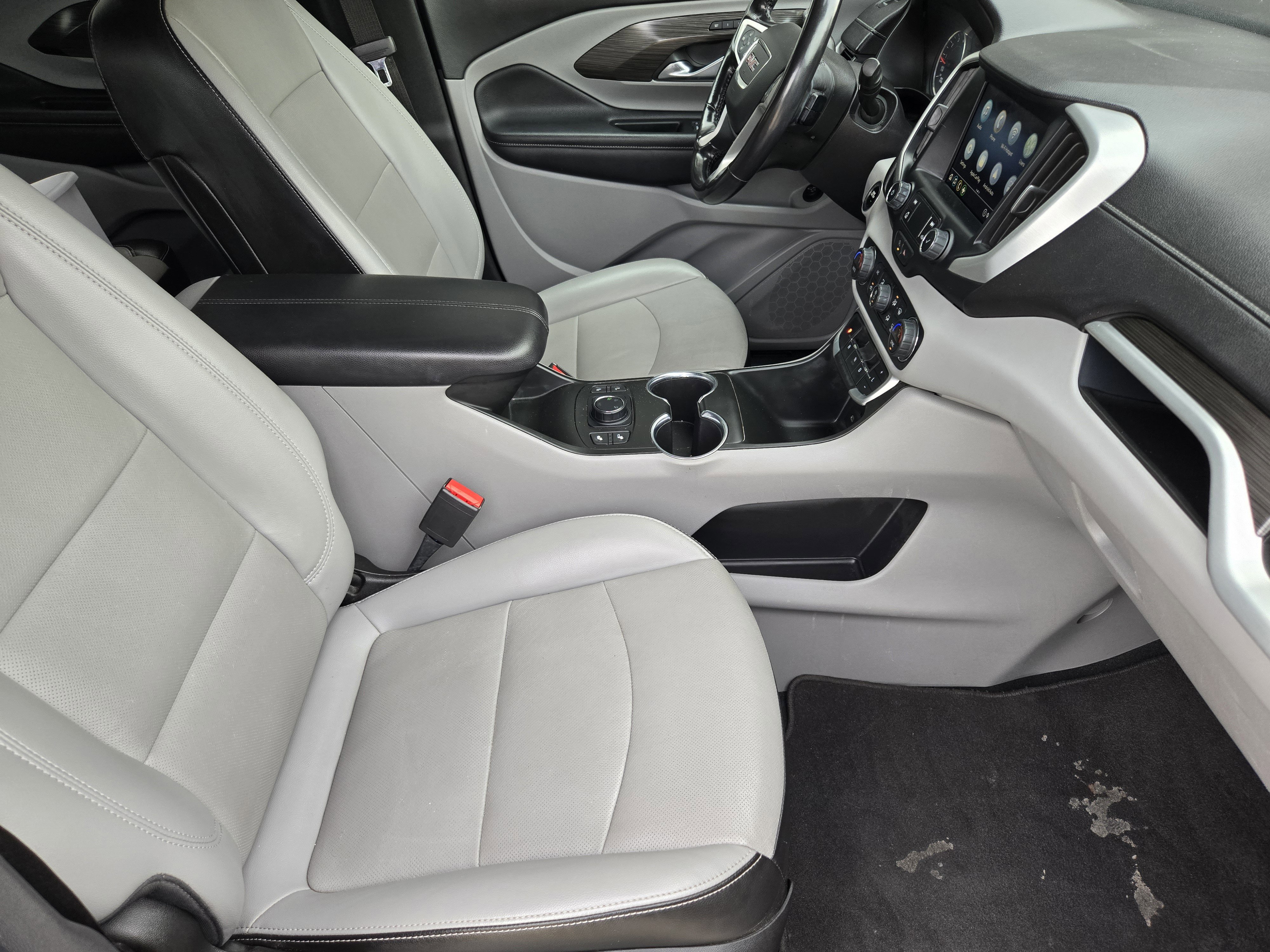 Used 2022 GMC Terrain SLT image 10