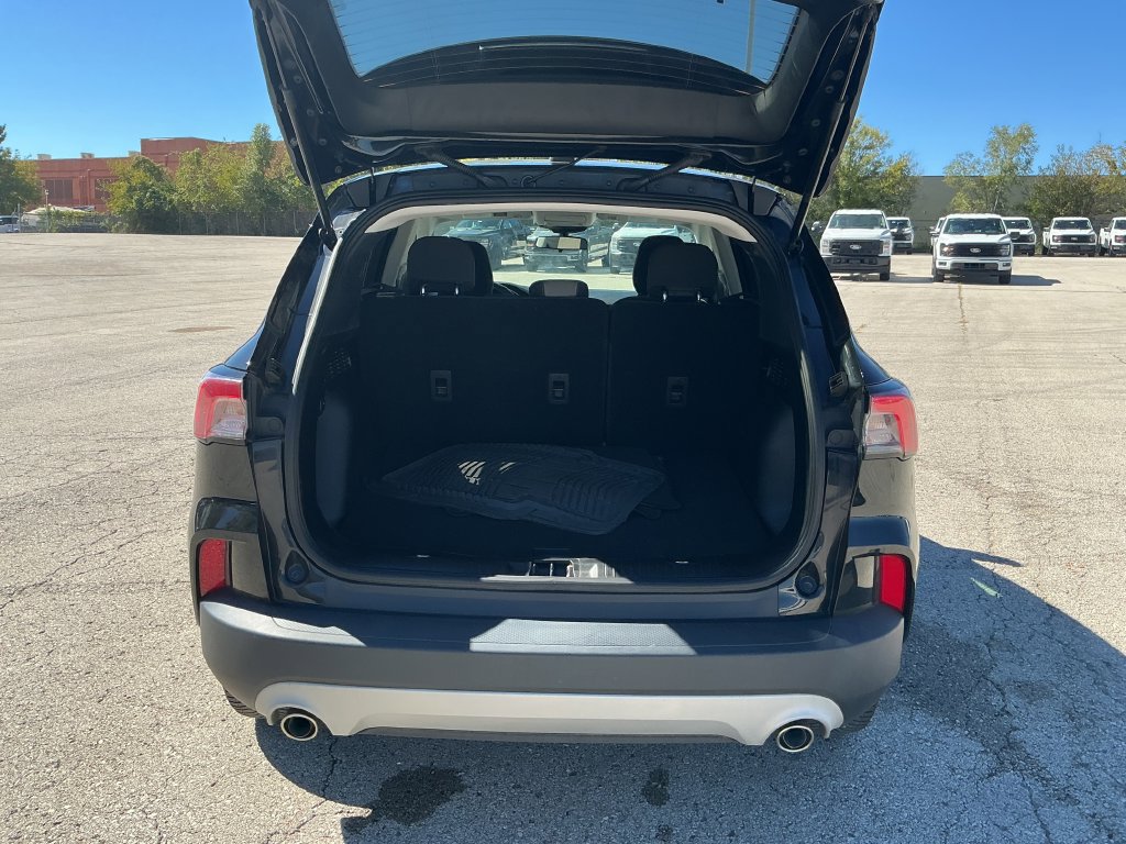 Certified 2022 Ford Escape SE AWD/4WD image 18