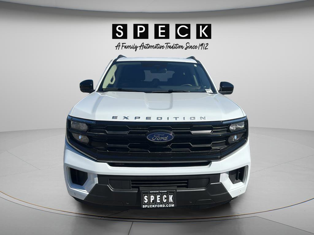 Certified 2025 Ford Expedition Active AWD/4WD image 9