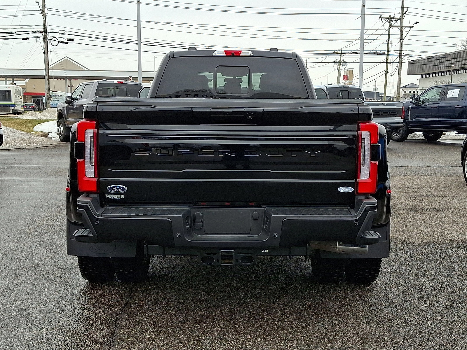 Certified 2025 Ford F450 Platinum w/ FX4 Off-Road Package image 6