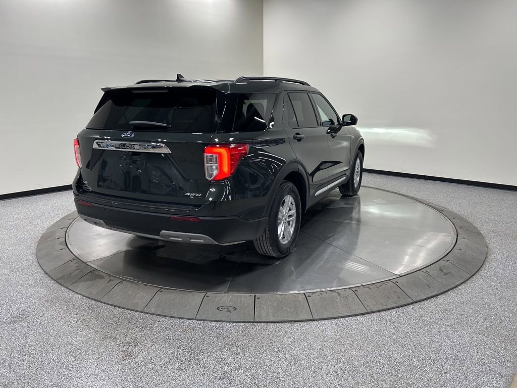 Certified 2023 Ford Explorer XLT w/ Equipment Group 202A image 5