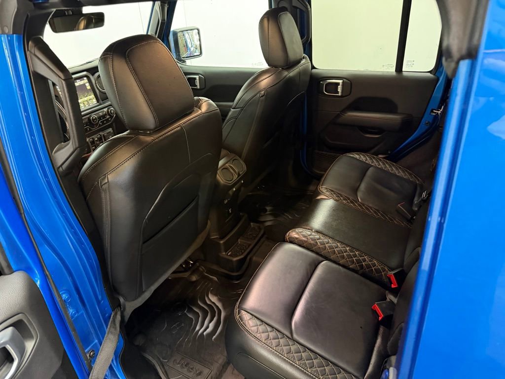 Used 2022 Jeep Wrangler Unlimited Sahara image 37