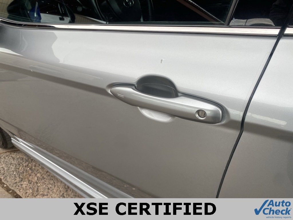 Used 2023 Toyota Camry XSE image 18