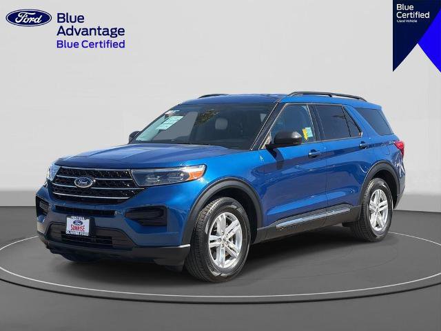Certified 2022 Ford Explorer XLT image 1