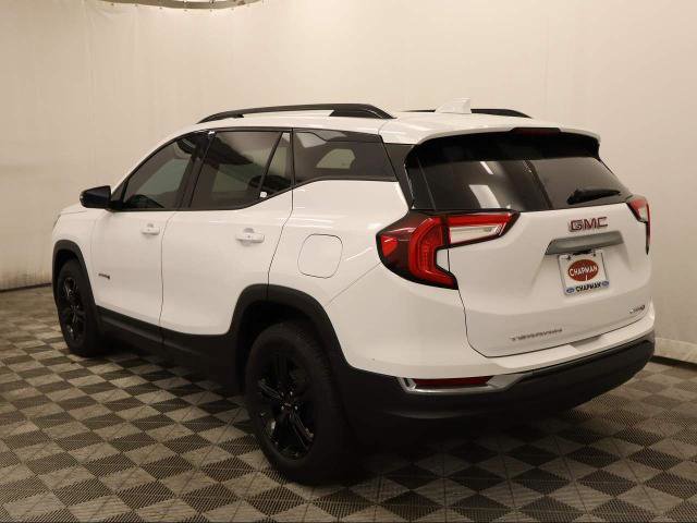 Used 2024 GMC Terrain AT4 image 6