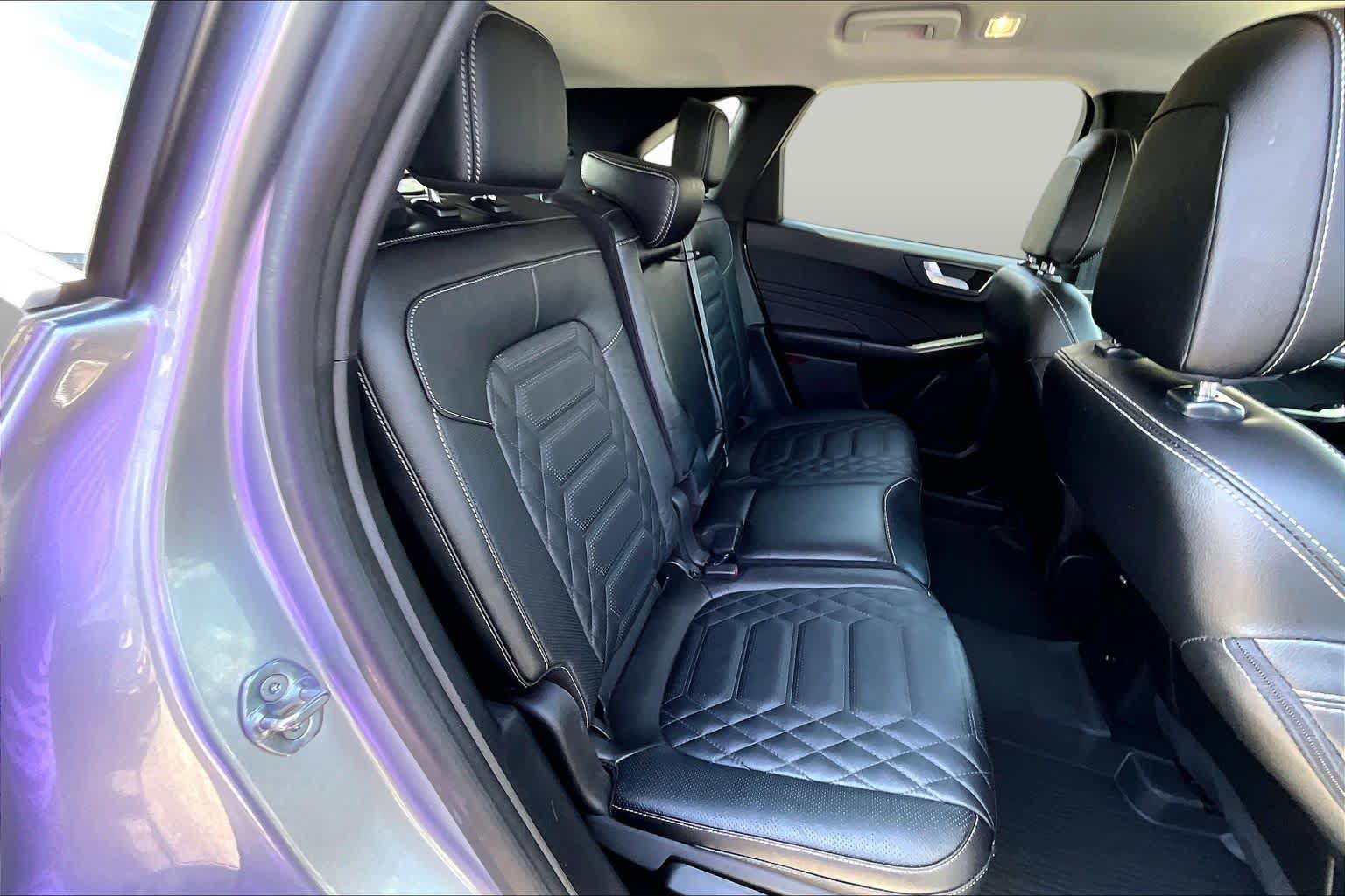 Certified 2023 Ford Escape SE w/ PHEV Premium Package FWD image 20