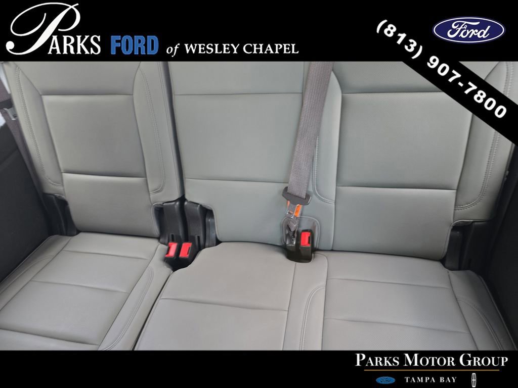 Used 2021 GMC Yukon SLT w/ SLT Luxury Plus Package AWD/4WD image 16