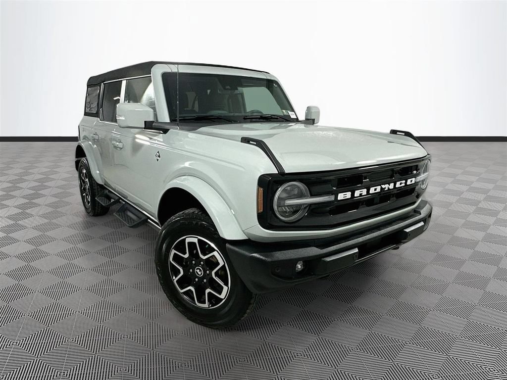 Certified 2024 Ford Bronco Outer Banks