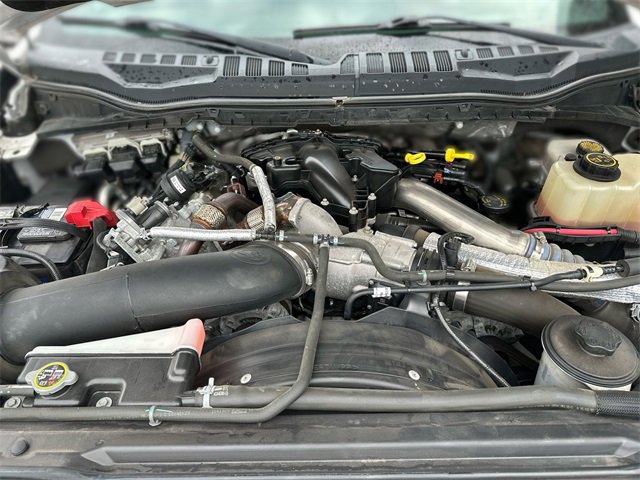 Certified 2017 Ford F450 Platinum w/ Platinum Ultimate Package image 28