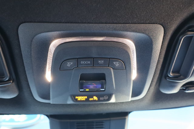 Used 2024 Toyota Corolla SE FWD image 19