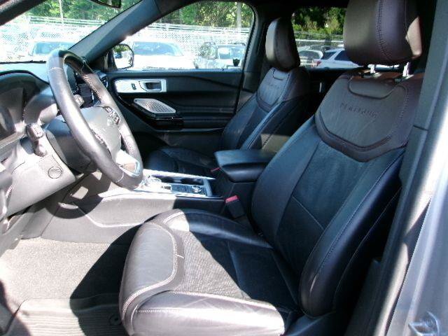 Certified 2022 Ford Explorer Platinum w/ Equipment Group 601A AWD/4WD image 10