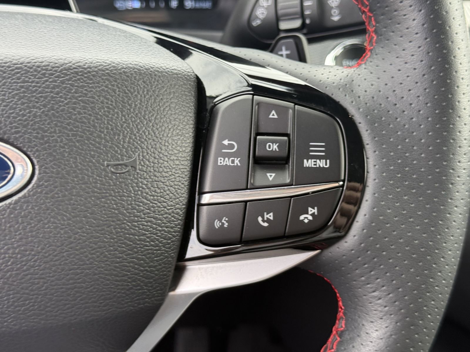 Certified 2025 Ford Explorer ST w/ Sun And Sound Package AWD/4WD image 30