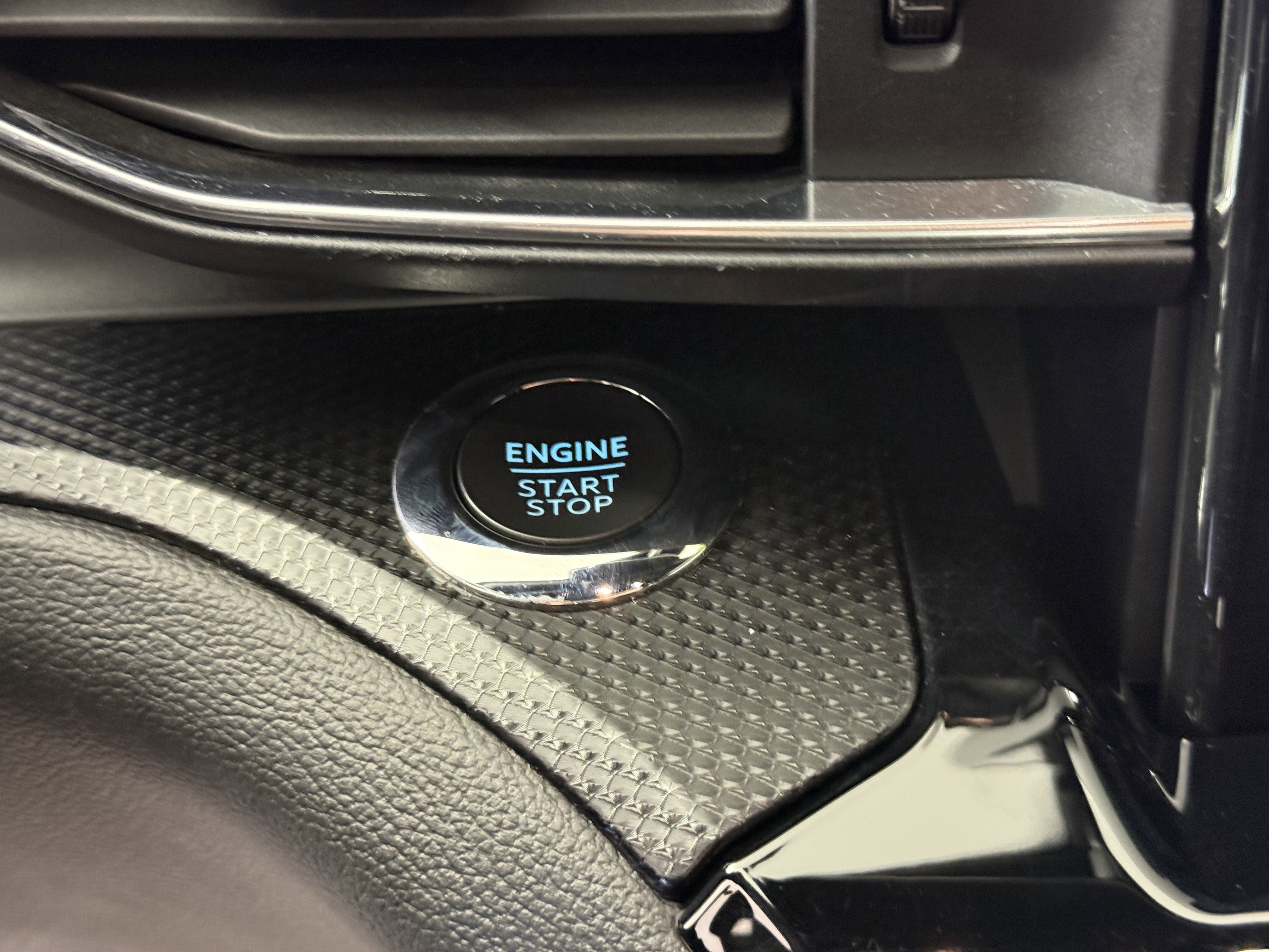 Certified 2022 Ford Explorer ST w/ Equipment Group 401A image 27