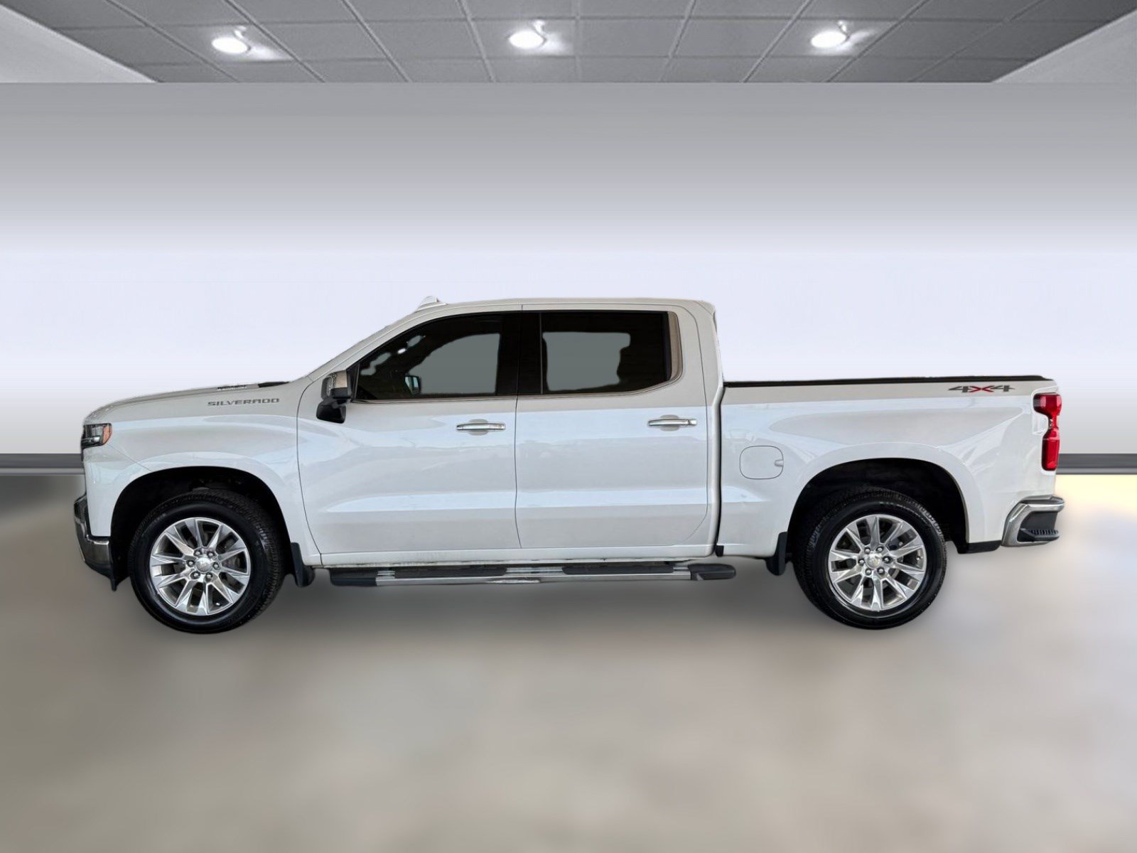 Used 2020 Chevrolet Silverado 1500 LTZ w/ LTZ Plus Package AWD/4WD image 2