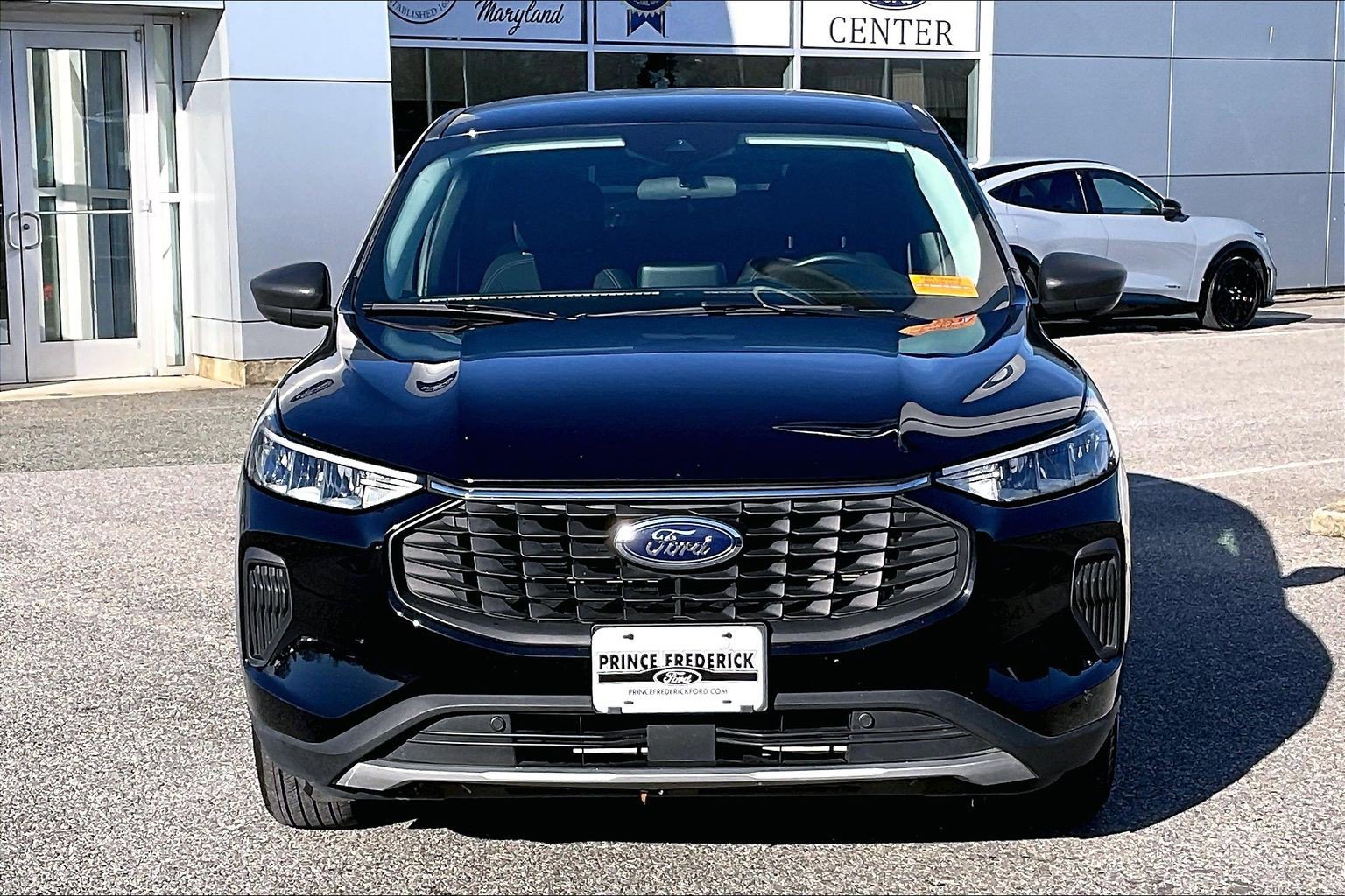 Certified 2024 Ford Escape Active FWD image 2