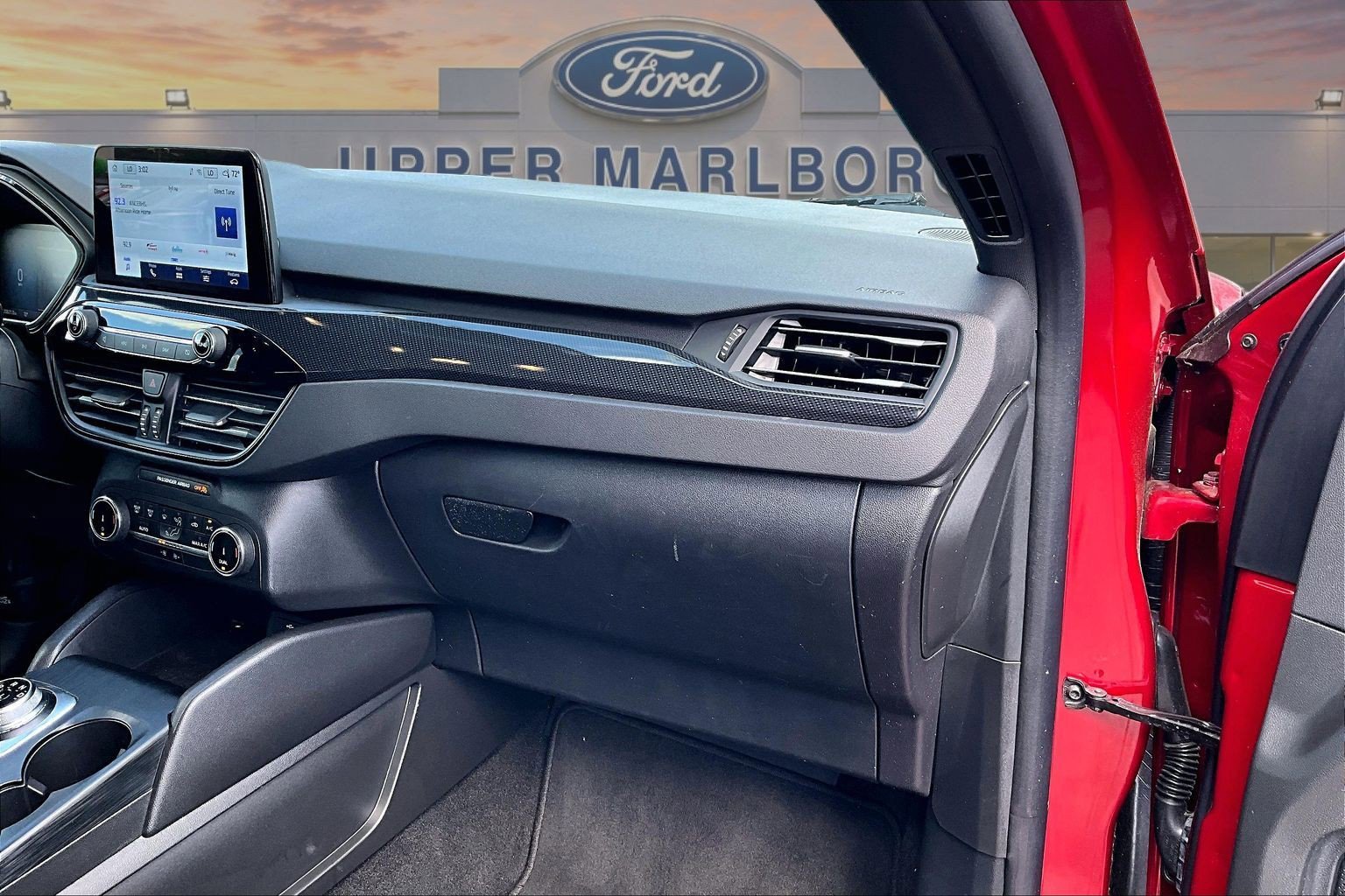 Certified 2025 Ford Escape ST-Line FWD image 17