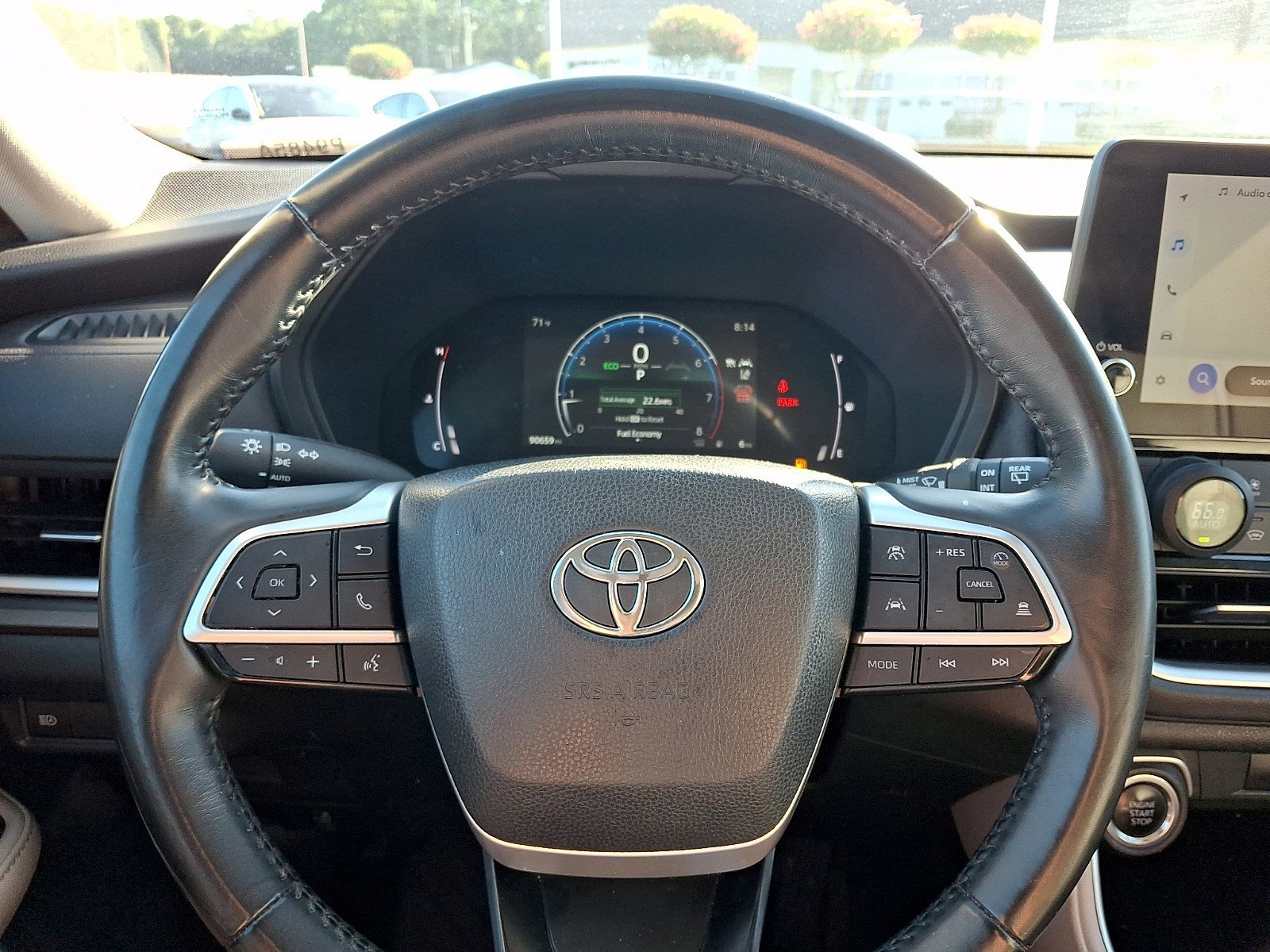 Used 2024 Toyota Grand Highlander AWD image 18