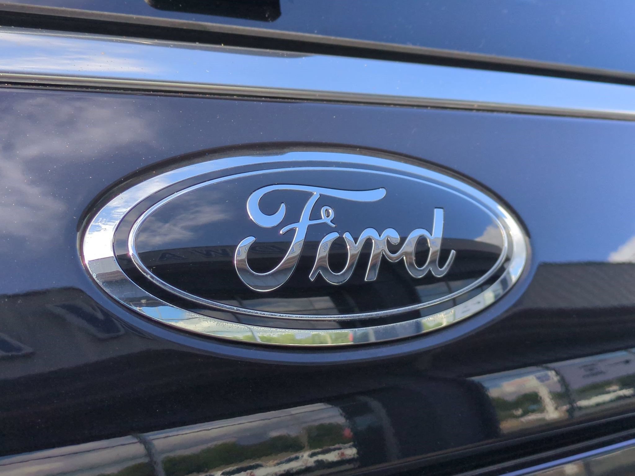 Certified 2023 Ford Expedition Limited RWD image 6