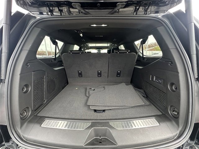 Used 2024 GMC Yukon XL Denali w/ Advanced Technology Package image 45