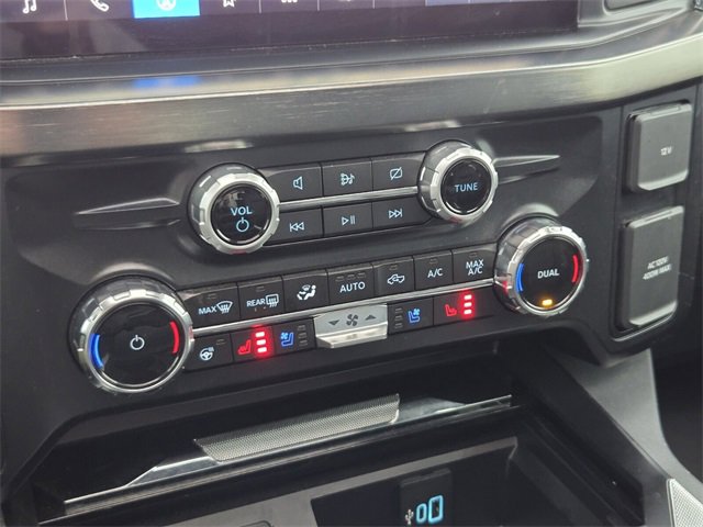 Certified 2024 Ford F250 Lariat w/ Chrome Package image 26