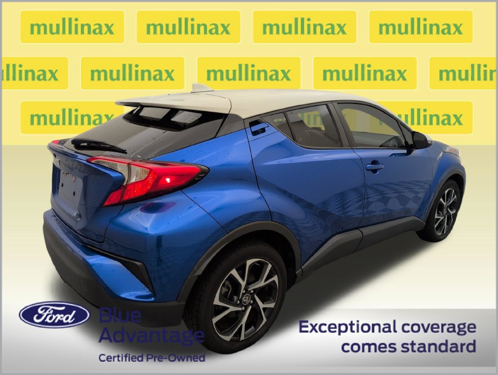 Used 2019 Toyota C-HR XLE FWD image 3
