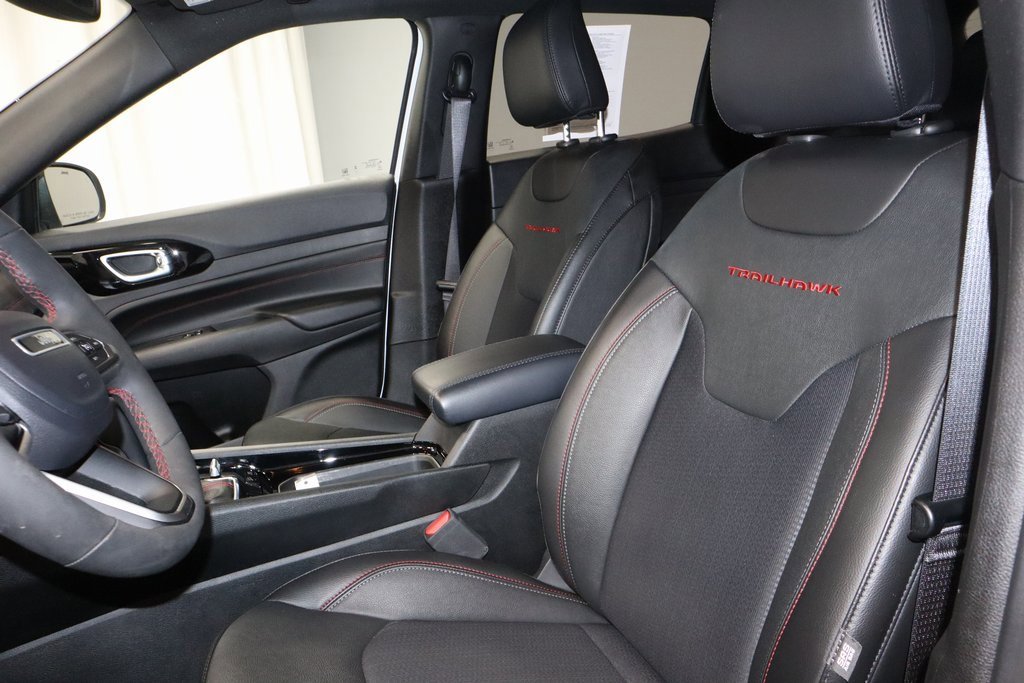 Used 2023 Jeep Compass Trailhawk w/ Trailhawk Convenience Group image 25