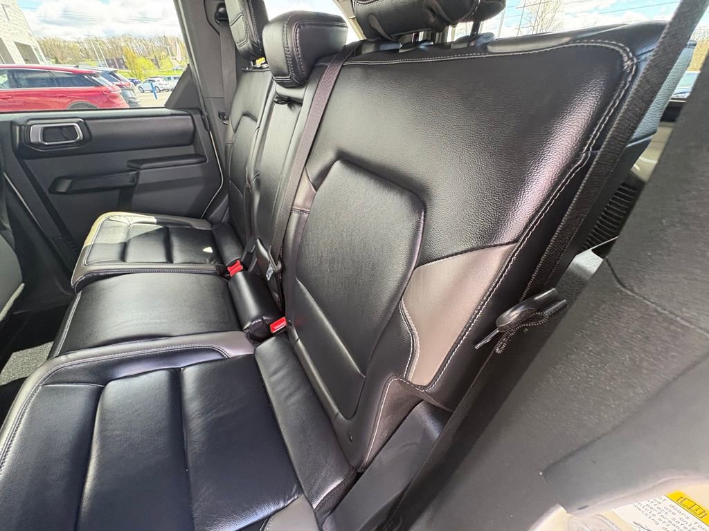 Certified 2025 Ford Bronco Outer Banks AWD/4WD image 23