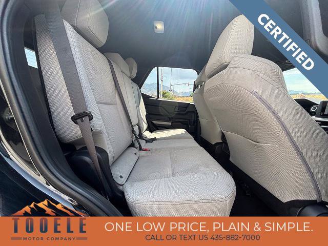 Used 2025 Toyota 4Runner SR5 AWD/4WD image 38