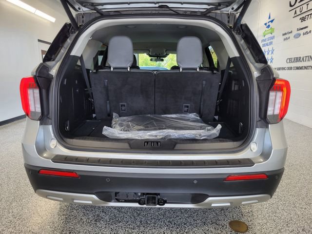 Certified 2025 Ford Explorer Active w/ Active Comfort Package AWD/4WD image 23
