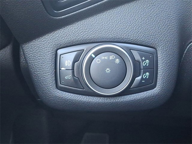 Certified 2018 Ford Escape SE image 24