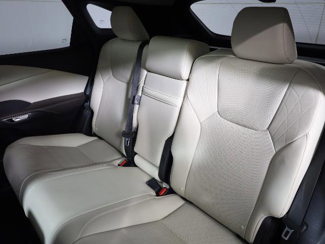Used 2023 Lexus RX 350 AWD image 11