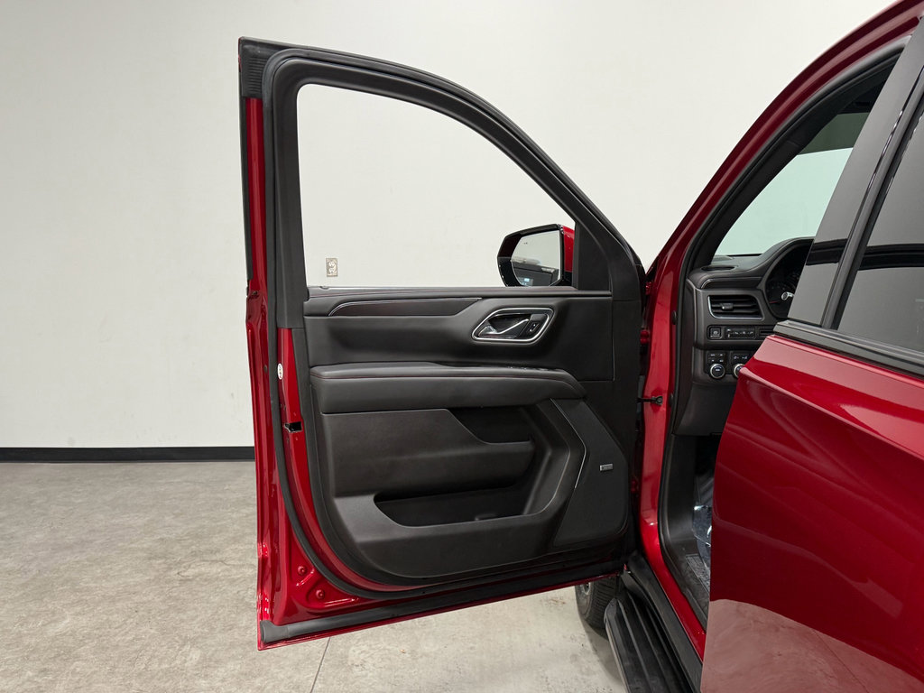 Used 2021 Chevrolet Tahoe RST w/ Luxury Package image 9