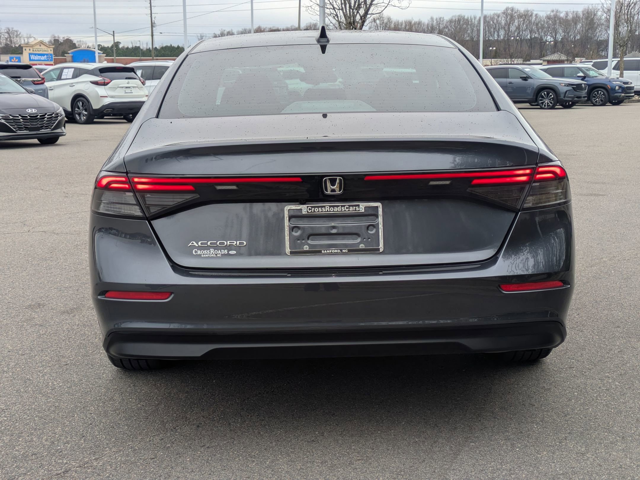 Used 2025 Honda Accord SE image 4