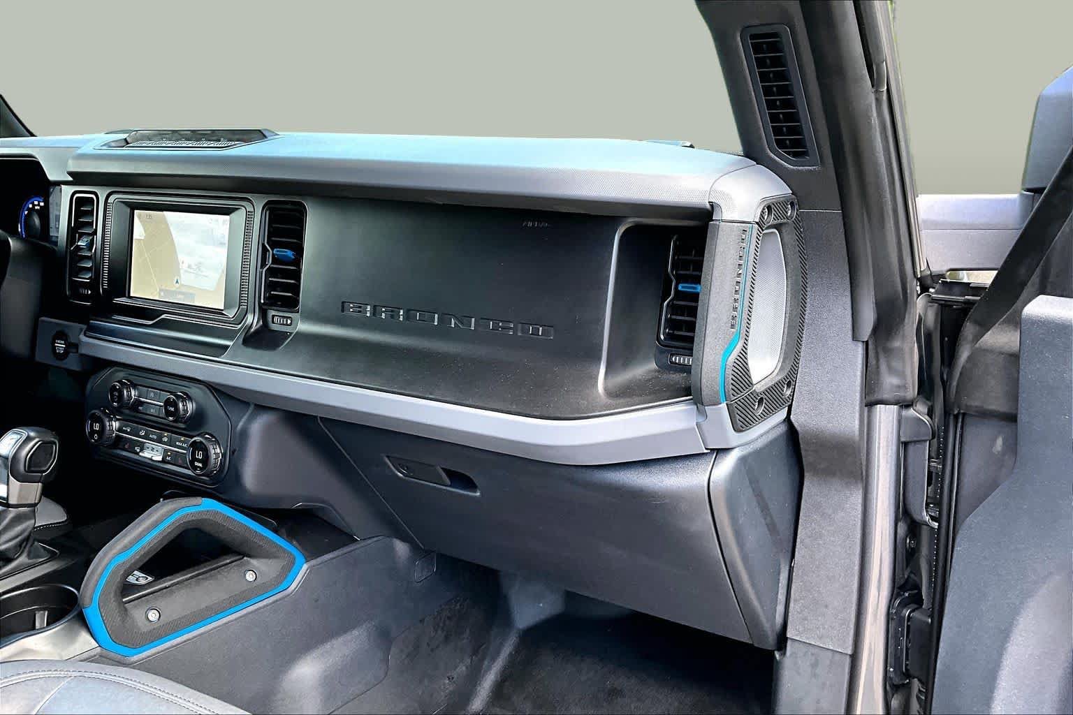 Certified 2023 Ford Bronco Black Diamond w/ Sasquatch Package AWD/4WD image 19