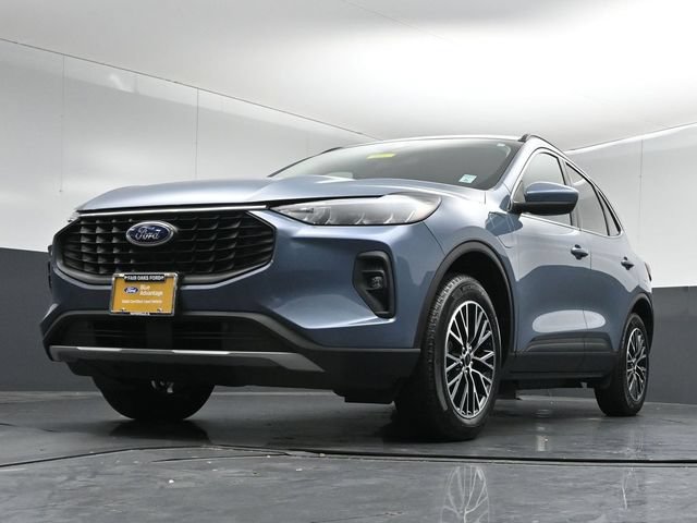Certified 2026 Ford Escape SE FWD image 39