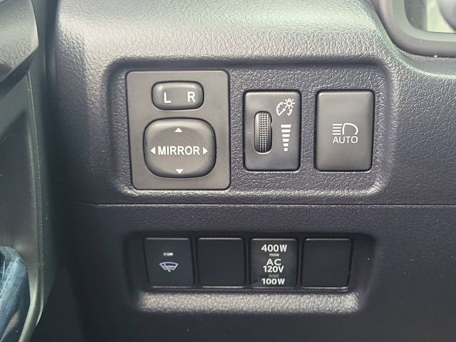 Used 2021 Toyota 4Runner TRD Off-Road Premium w/ Moonroof Package AWD/4WD image 15