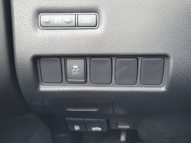 Used 2018 Nissan Murano S FWD image 21