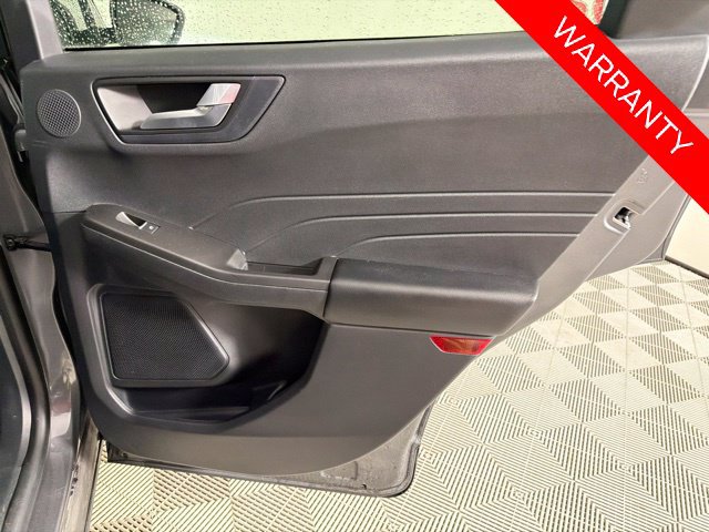 Certified 2021 Ford Escape Titanium AWD/4WD image 32