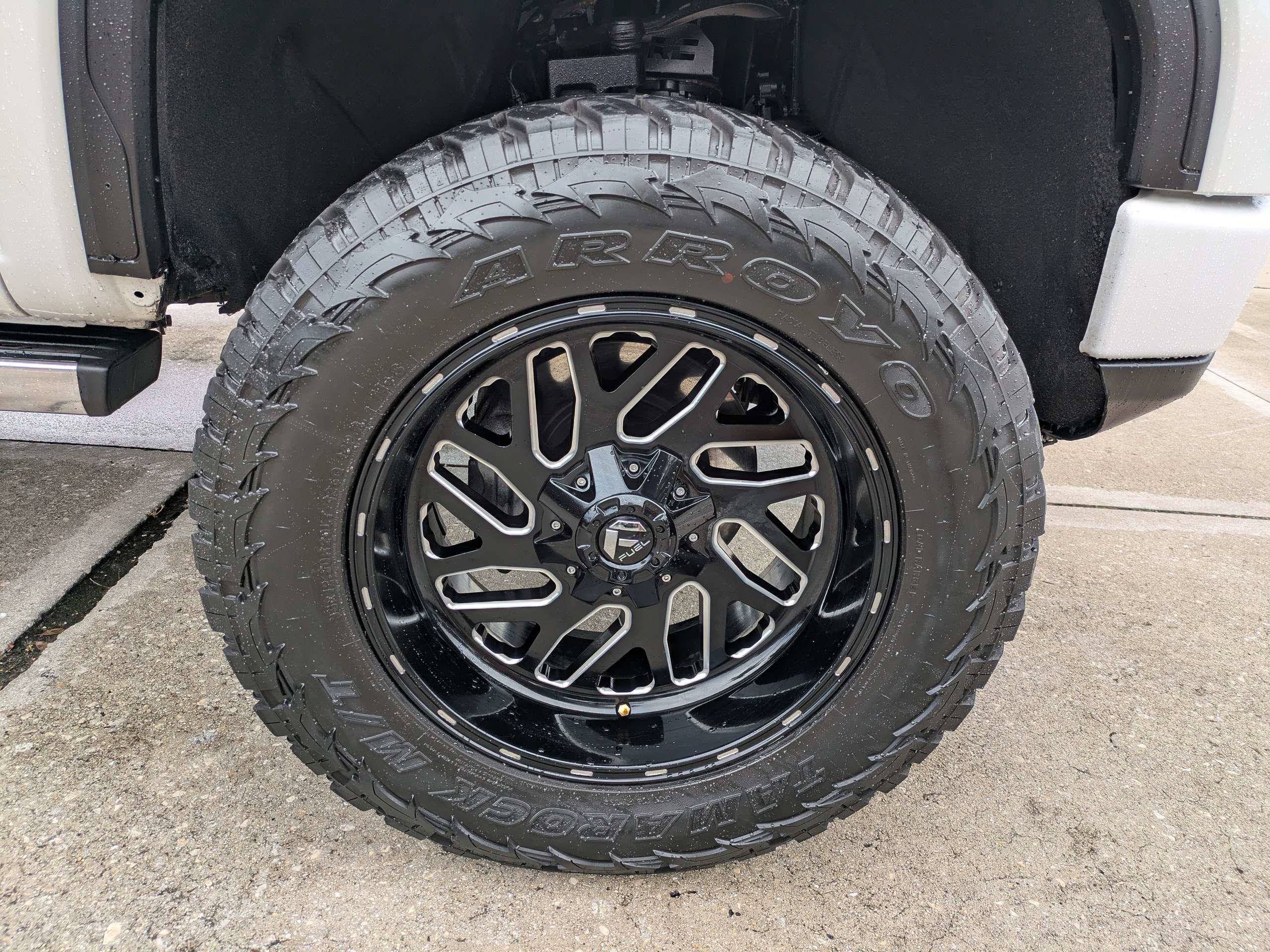 Used 2022 GMC Sierra 1500 Denali Ultimate AWD/4WD image 11