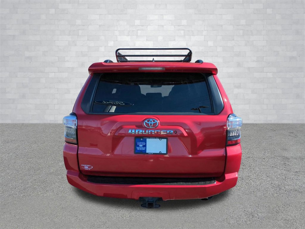 Used 2019 Toyota 4Runner SR5 Premium image 4