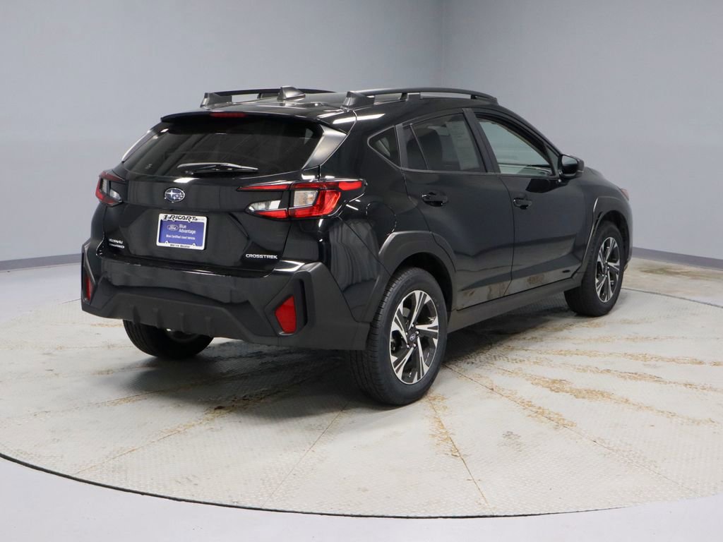 Used 2025 Subaru Crosstrek 2.0i Premium AWD/4WD image 5