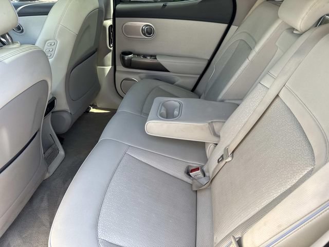 Used 2023 Genesis GV60 Advanced AWD/4WD image 38