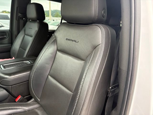 Used 2023 GMC Yukon Denali AWD/4WD image 43