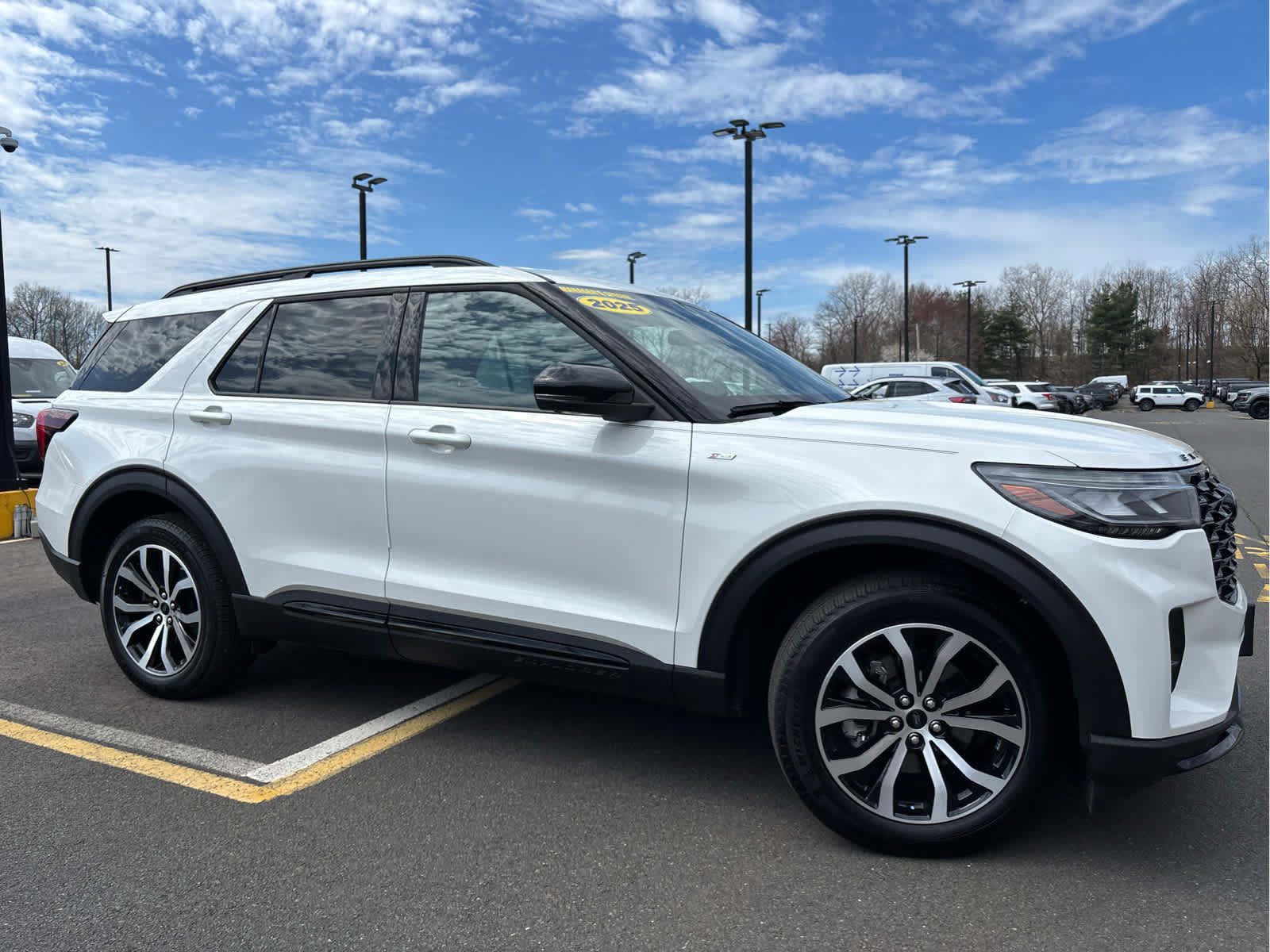 Certified 2025 Ford Explorer ST-Line image 7