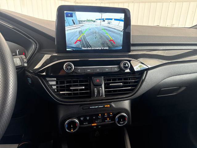 Certified 2025 Ford Escape ST-Line AWD/4WD image 2