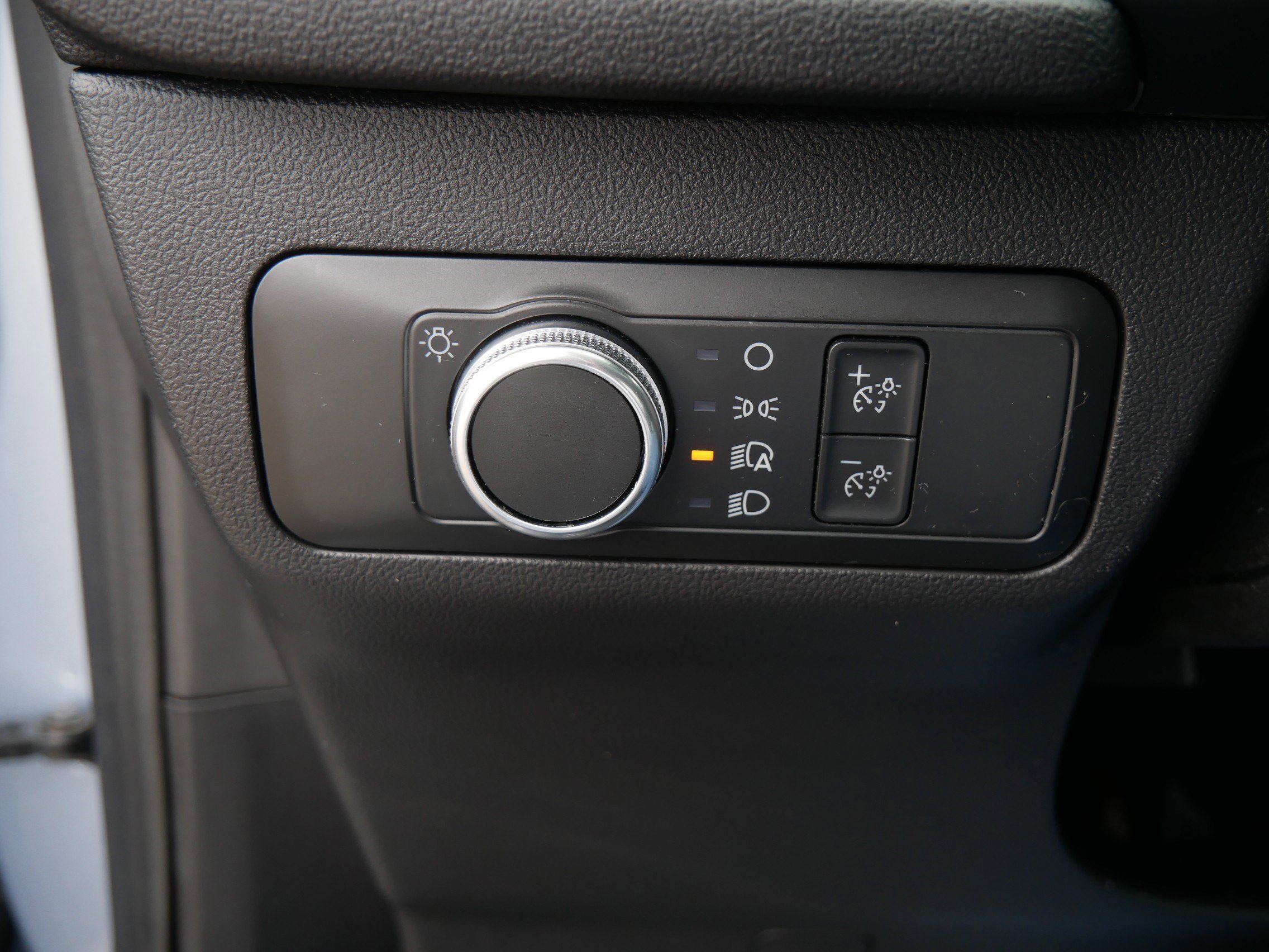 Certified 2022 Ford Escape SE w/ Cold Weather Package image 26